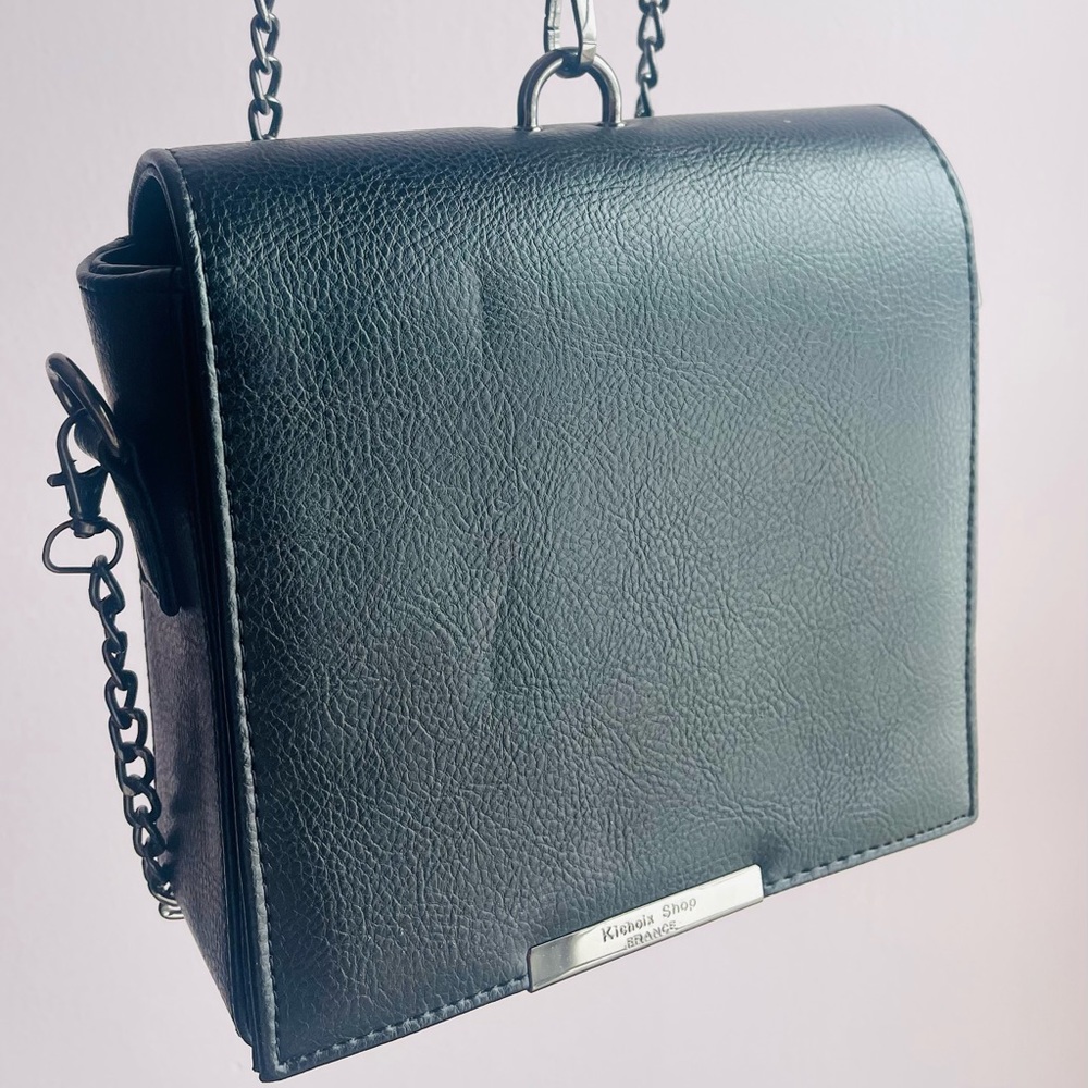 Kishoix France hand bag used